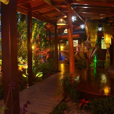 Physis Caribbean Bed & Breakfast Puerto Viejo de Talamanca Bagian luar foto
