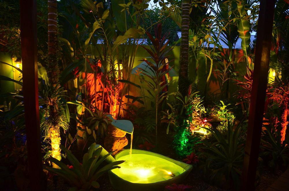 Physis Caribbean Bed & Breakfast Puerto Viejo de Talamanca Bagian luar foto