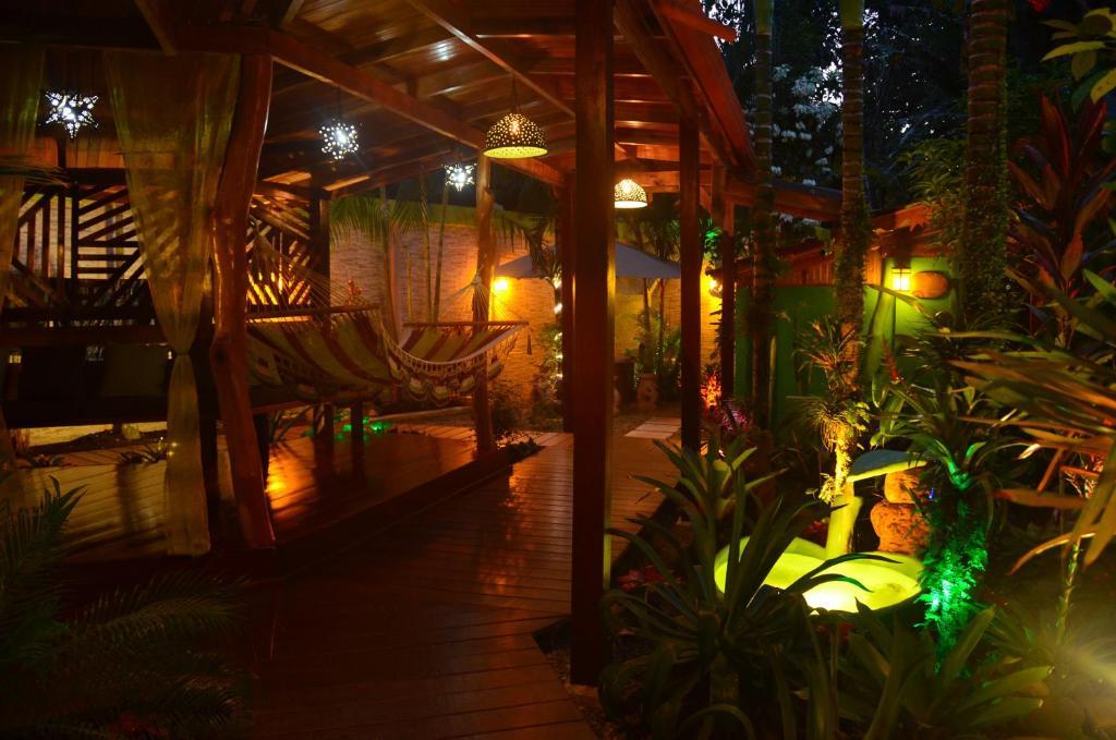 Physis Caribbean Bed & Breakfast Puerto Viejo de Talamanca Bagian luar foto