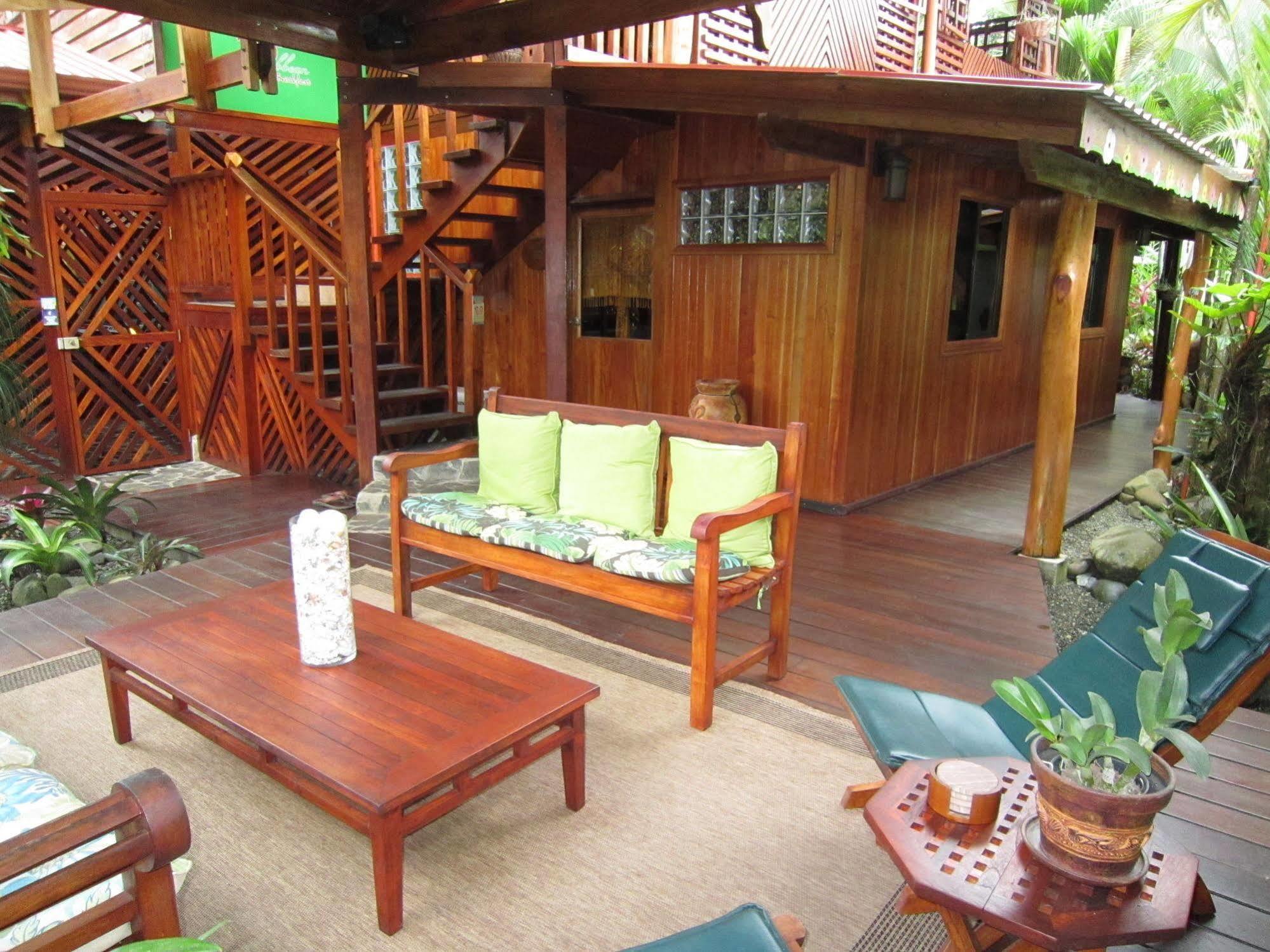 Physis Caribbean Bed & Breakfast Puerto Viejo de Talamanca Bagian luar foto